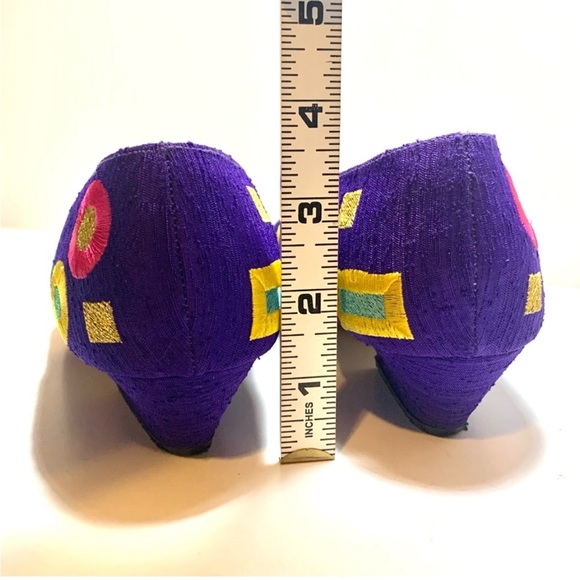 Vintage 80’s New Wave Embroidered Totally Rad 1.5” Kitten Heel Shoes Size 8 - Picture 6 of 11